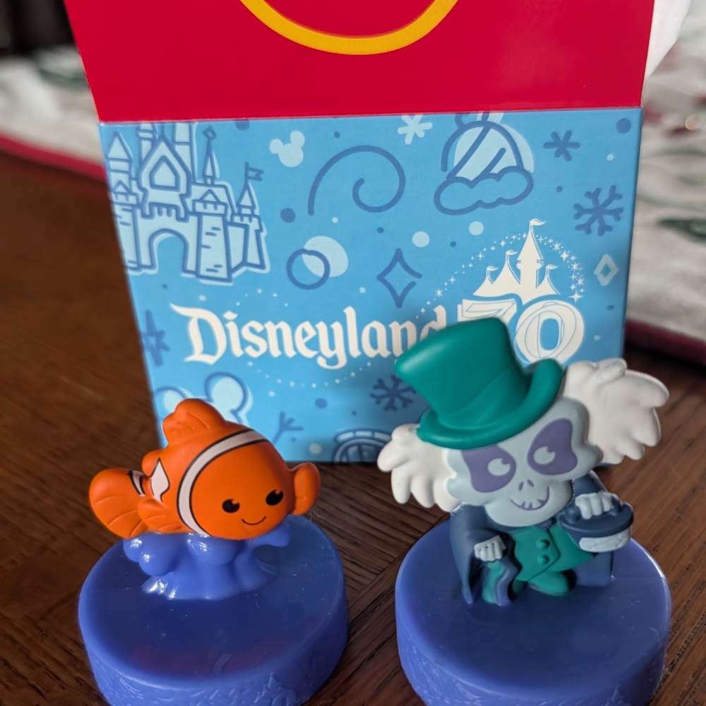McDonalds Happy Meal Disneyland 70th anniversary - Nemo and Haunted Mansion